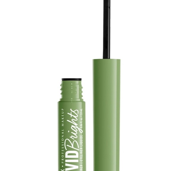 3 NYX Professional Makeup Vivid Bright Matte Liquid Eyeliners - Picture 7 of 12